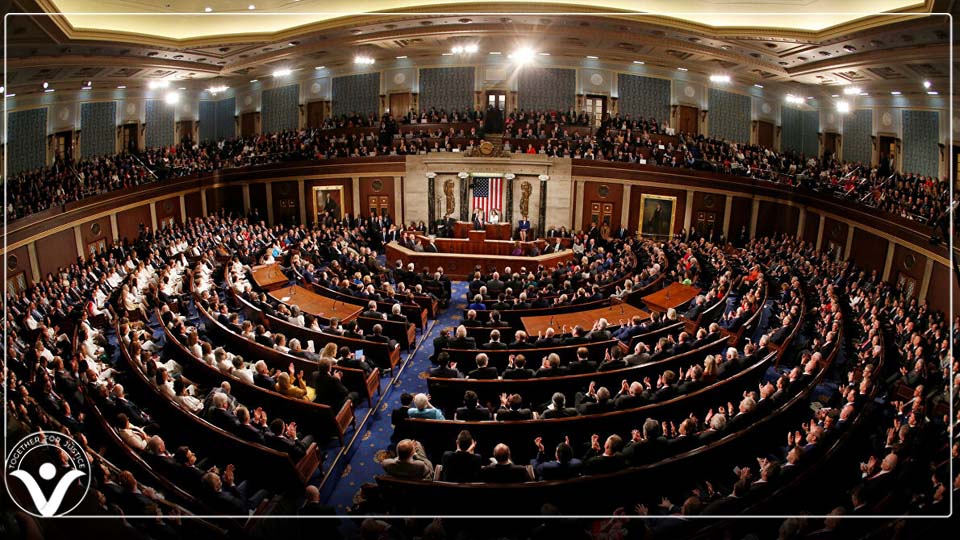 نائب بمجلس الشيوخ الأمريكي يطالب السعودية بالإفراج عن ناشطيْن حقوقيين