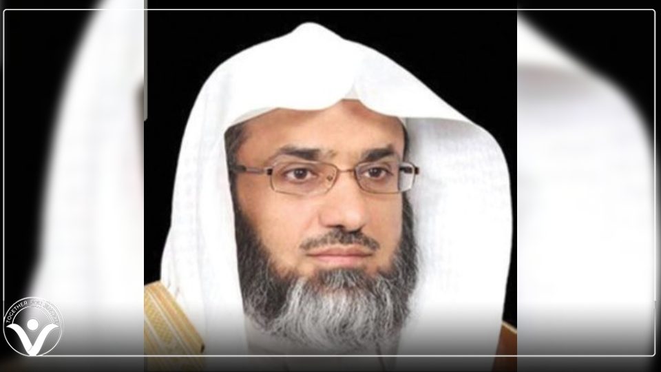 بسبب انتقاده قرار إغلاق مكبرات الصلاة.. السلطات السعودية تعتقل المستشار "د. عمر عبد الله السعدون"
