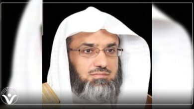بسبب انتقاده قرار إغلاق مكبرات الصلاة.. السلطات السعودية تعتقل المستشار "د. عمر عبد الله السعدون"