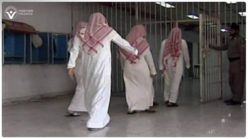 تعرضوا للقتل والتعذيب والاعتداء الجنسي.. "الإندبندنت": المعتقلين السياسيين يتعرضون للقتل والتعذيب والاعتداء الجنسي