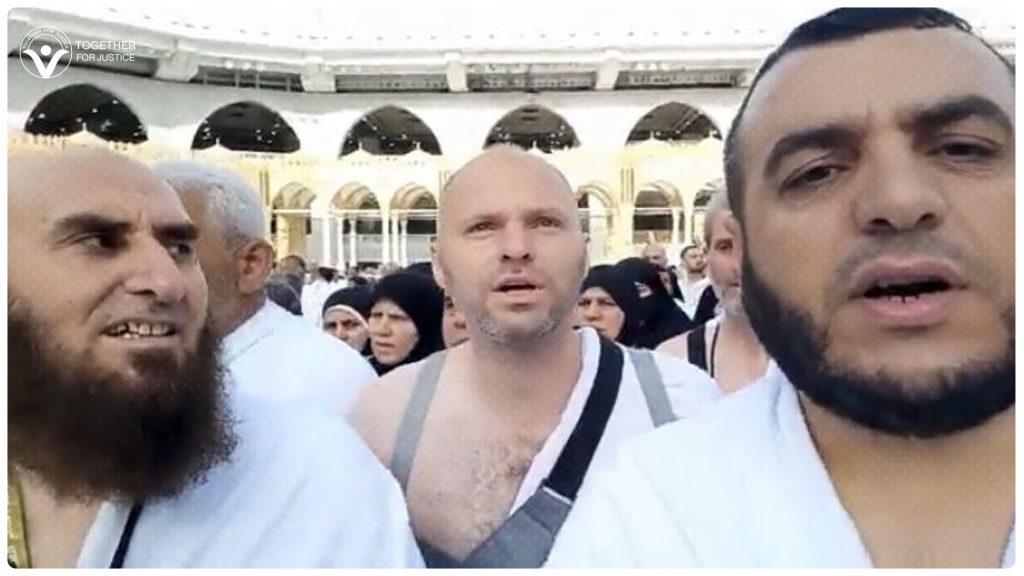 بعد رفع صوته بالدعاء.. اعتقال داعية إسلامي بالحرم المكي